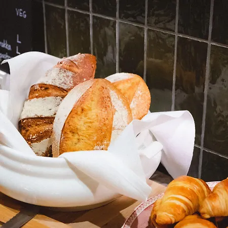 فندق The Folks Konepaja هلسنكي