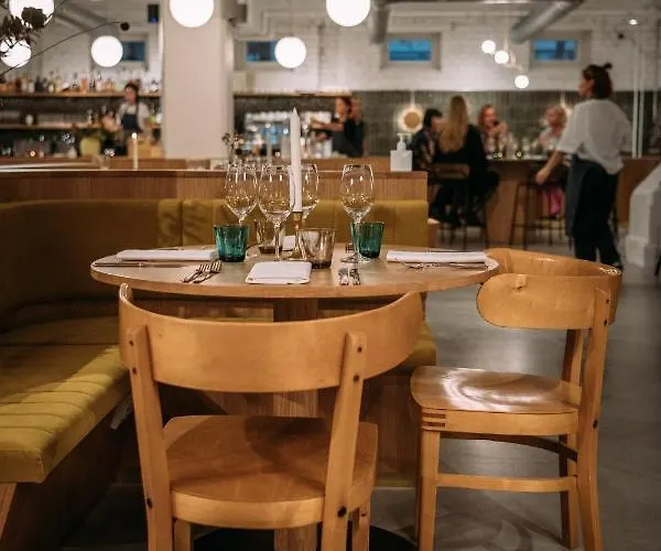 Hotel The Folks Konepaja