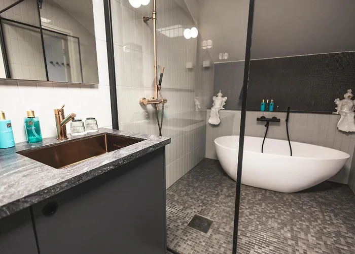 Hotel The Folks Konepaja Helsinky